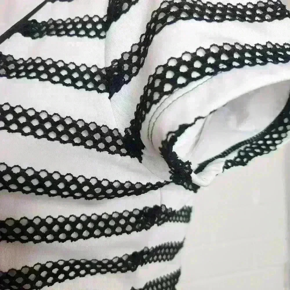 White House Black Market women's black & white striped blouse size XS - Picture 6 of 8